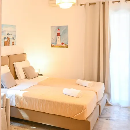 3 Goddesses' Apartmán Koukounaries