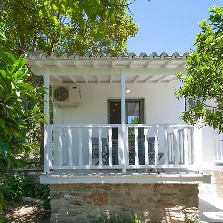 3 Goddesses' 公寓 *