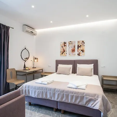 3 Goddesses' 公寓 考考纳里斯