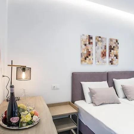 3 Goddesses' * 考考纳里斯